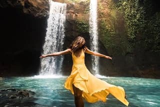 Full Day Private Tour in Ubud with Temple and Waterfalls