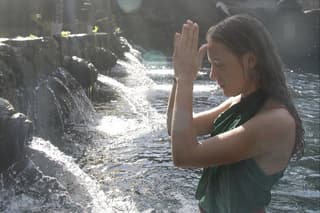 Melukat Ceremony and Temple Tour at Tirta Empul Temple