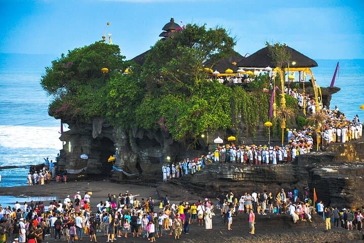 Bali Tanah Lot tour — photo 1 of 2