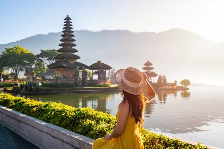 Bali Tanah Lot, Jatiluwih Rice Terraces, and Ulun Danu Beratan — photo 1 of 9
