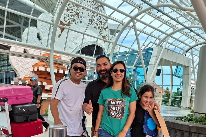 Airport transfer to seminyak/ kuta — photo 1 of 15