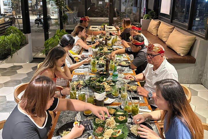 Canggu: Megibung Unique Dining Experience & Balinese Dance — photo 1 of 14