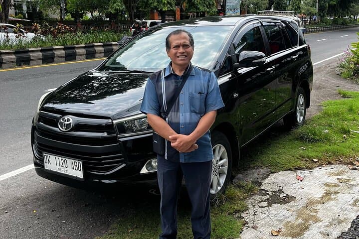 Bali Airport Private Transfer with comfortable car — photo 1 of 12
