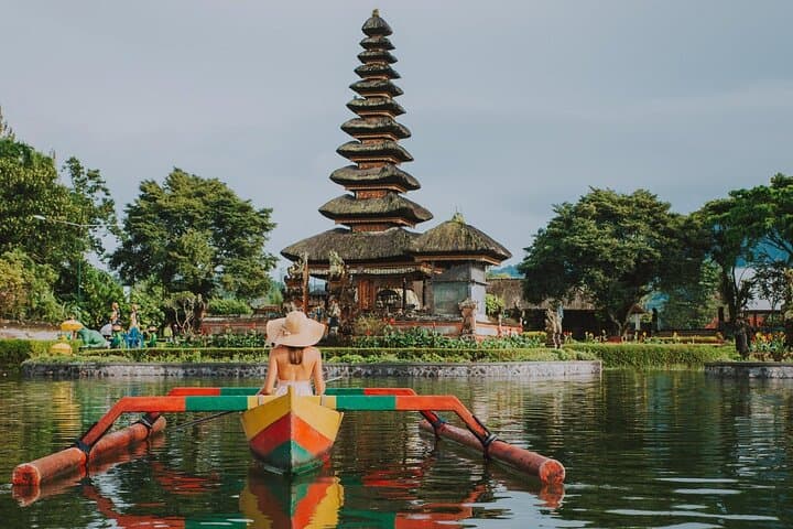 Bali's Magic Nature: Pura Ulun,Leke Leke, Jatiluwih, Ancient Tree — photo 1 of 21