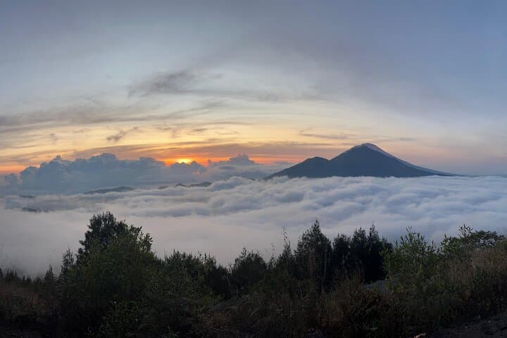 Mount Batur Sunrise Trekking — photo 1 of 7