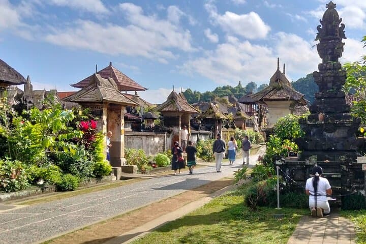 Penglipuran Village Kanto Lampo Kehen Temple Private Guided Tour — photo 1 of 25