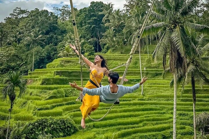 Ubud Monkey Forest - Rice Terrace - Jungle Swing - Water Temple — photo 1 of 20