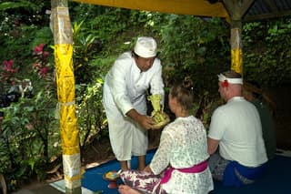 Spiritual Bali for Late Risers - Purification & Waterfall