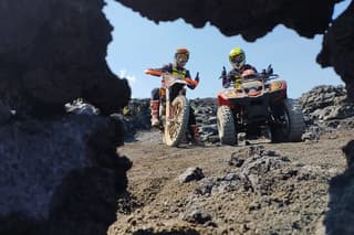5 Hrs Volcano and Jungle Dirtbike Tour