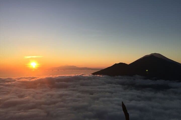 Mount Batur Sunrise Trekking Natural Hot Spring — photo 1 of 5