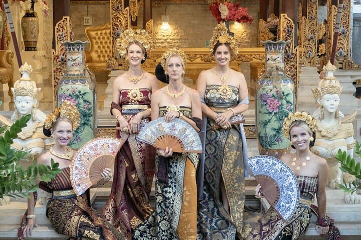 Bali Royal Photoshoot Experiance — photo 1 of 34