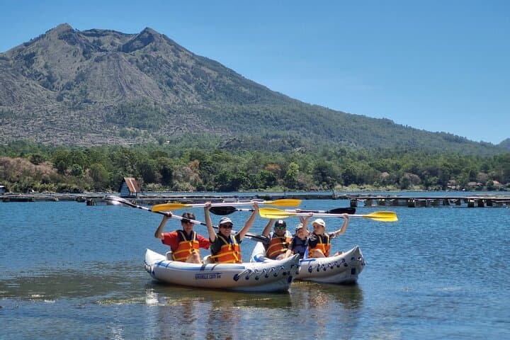 Family Canoe Hire — photo 1 of 10