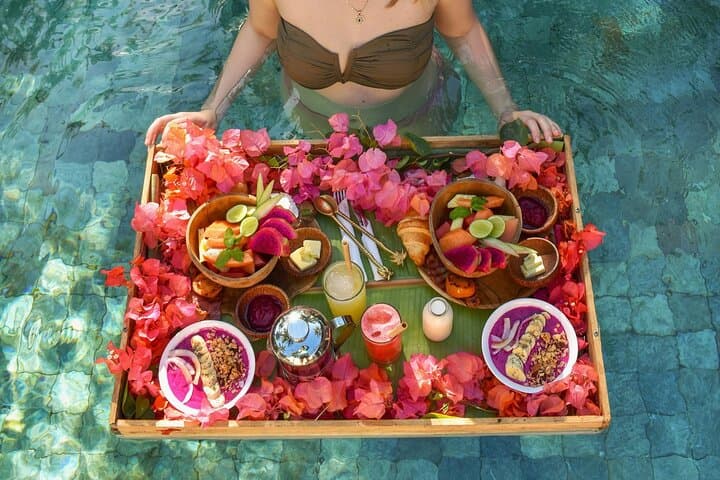Ubud Day Trip: Floating Breakfast, Rice Terrace, Temple, & Spring — photo 1 of 11