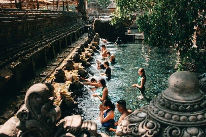 Purification at Tirta Empul Temple - Holy Water Cleansing — photo 1 of 13