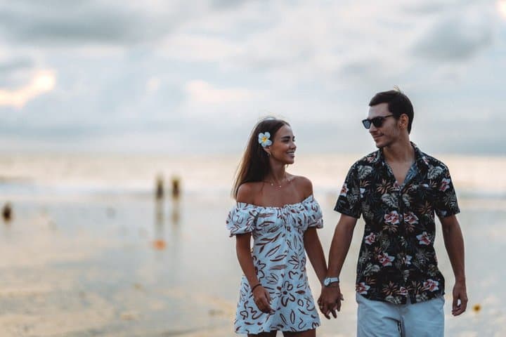 Bali Private Photoshoot at Iconic Padang Padang Beach — photo 1 of 22