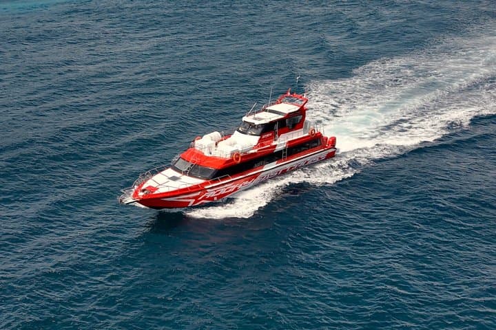 Fast Ferry from Sanur to Lembongan Island (Round Trip) — photo 1 of 7