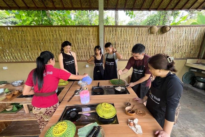 Ubud Cooking Class: Authentic Balinese Food & Market Experience — photo 1 of 29