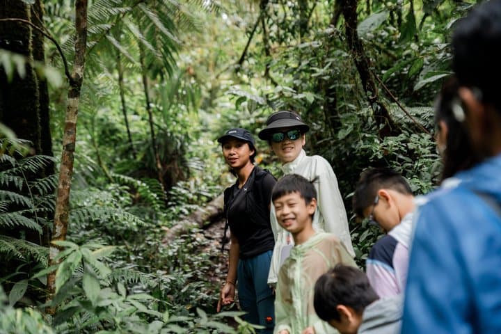 Munduk: All-Inclusive Twin Lake Trek, Canoe & Hidden Waterfall — photo 1 of 21