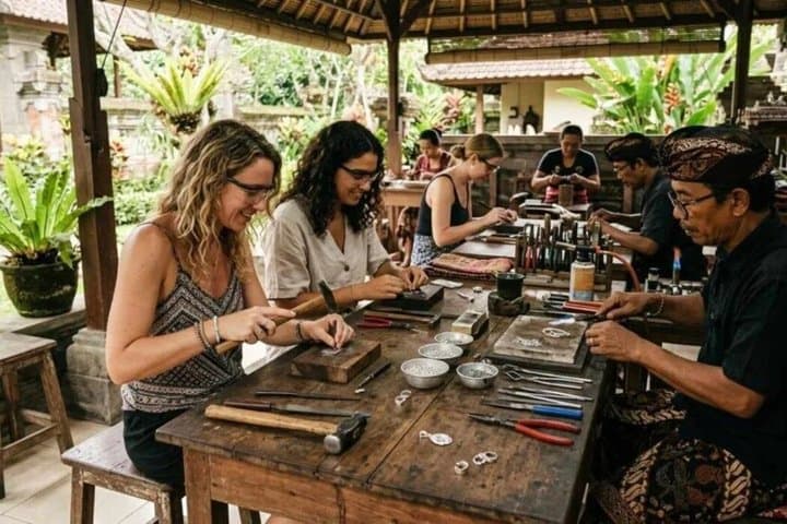 Private Ubud Silver Making Class Experience — photo 1 of 8