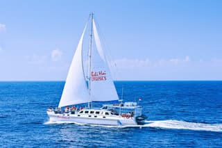 Bali Hai - Aristocat Sailing Cruise