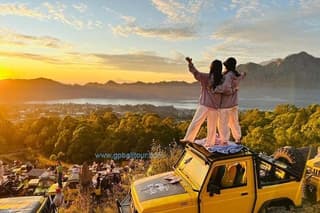 Mount Batur Jeep Tour (Private & Breakfast at Restaurant)