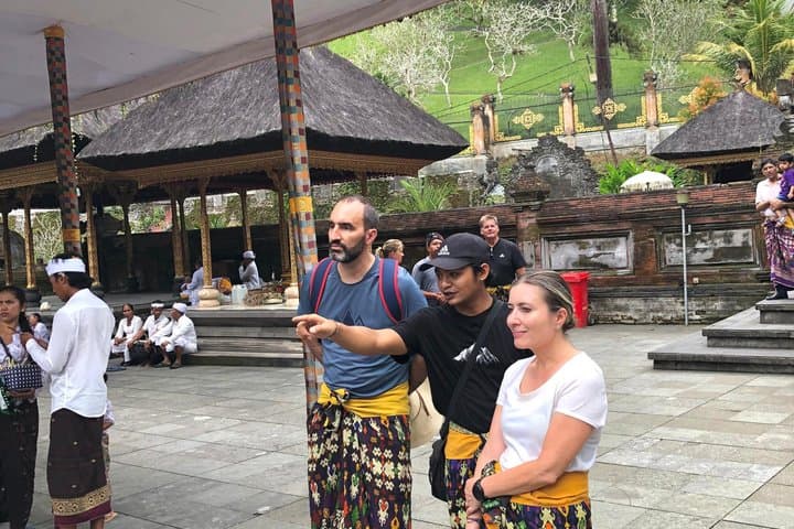 Gunung Kawi Temple Ubud Waterfall And Swing Private Guided Tour — photo 1 of 20