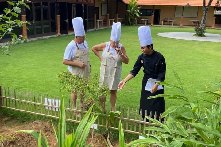 Nusa Dua: Bali Cooking Class Spice Herb Garden Visit-Free Pick Up — photo 1 of 14