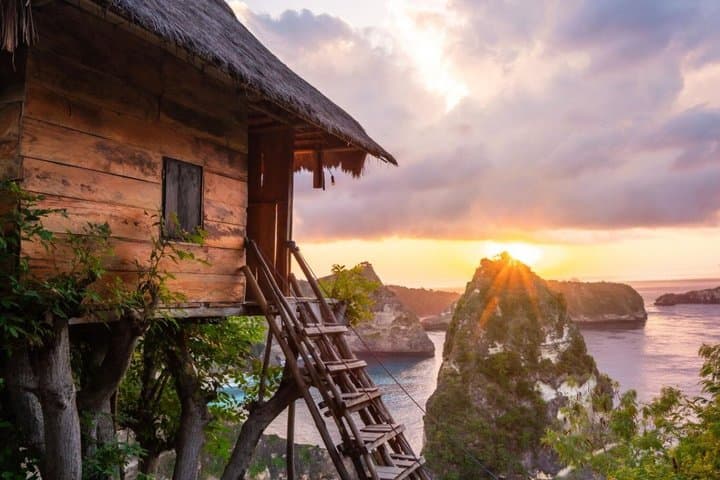 Nusa Penida East and West Highlights Combo Tour Land Tour C — photo 1 of 20