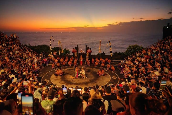 Bali Uluwatu Sunset Kecak Fire Dance with Transfer — photo 1 of 3