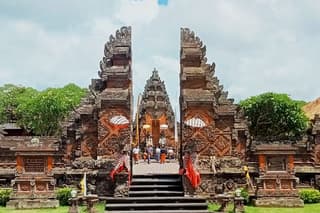 Bali Middle Lane
