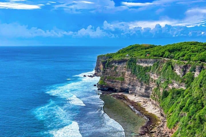 Private 14-Day Indonesia Family Holiday with Bali Island — photo 1 of 15