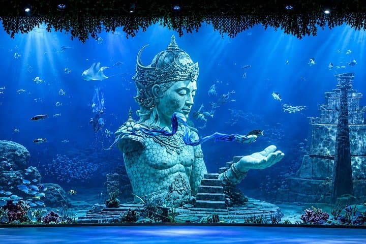 Varuna Show Bali Safari Marine Park — photo 1 of 6