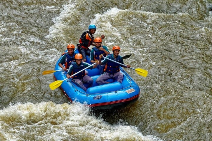 Bali Ayung River Rafting with Private Transfer and Lunch — photo 1 of 11