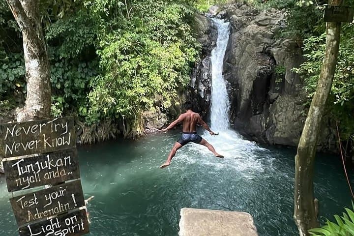 Aling Aling Waterfall Tour Packages — photo 1 of 10