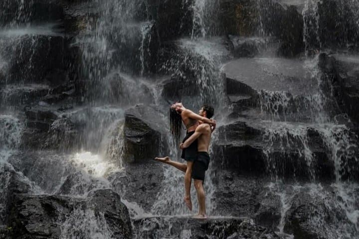 Bali Private All-Inclusive: Swing, Waterfall & Holy Temple — photo 1 of 15