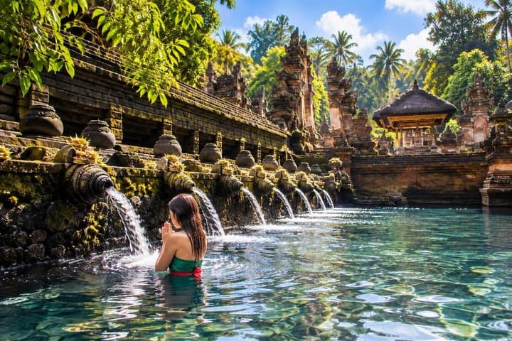 Bali Holy Water Purification and Palm Reading — photo 1 of 8
