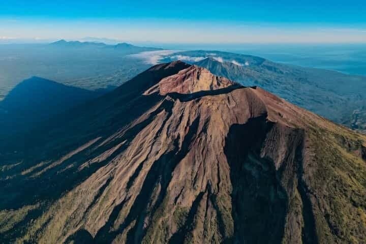 Sidemen: Mount Agung Sunrise or Daytime Trek 3,142 m Peak — photo 1 of 7