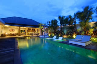 Villa Amba Laba by Optimum Bali, 5 min to Seminyak Beach