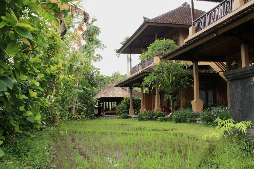 Saren Indah Hotel — photo 1 of 70