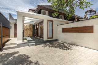 Entrada Seminyak Villa By Nagisa Bali