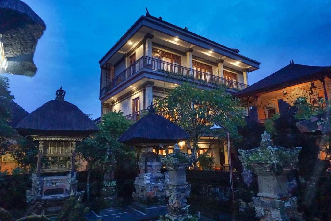Three Brothers Guest House — photo 1 of 25