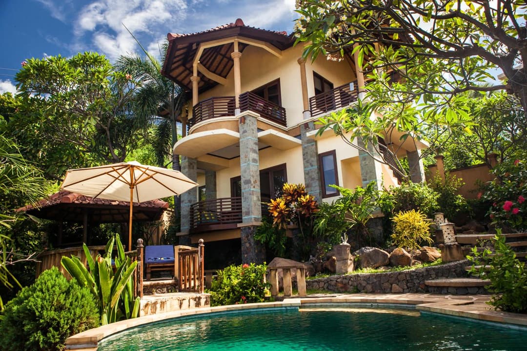 Blue Moon Villas Resort — photo 1 of 113