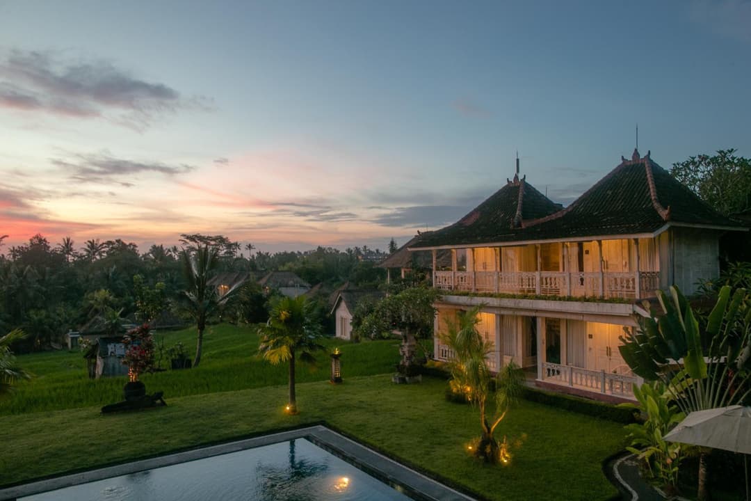B Saya Villas — photo 1 of 63