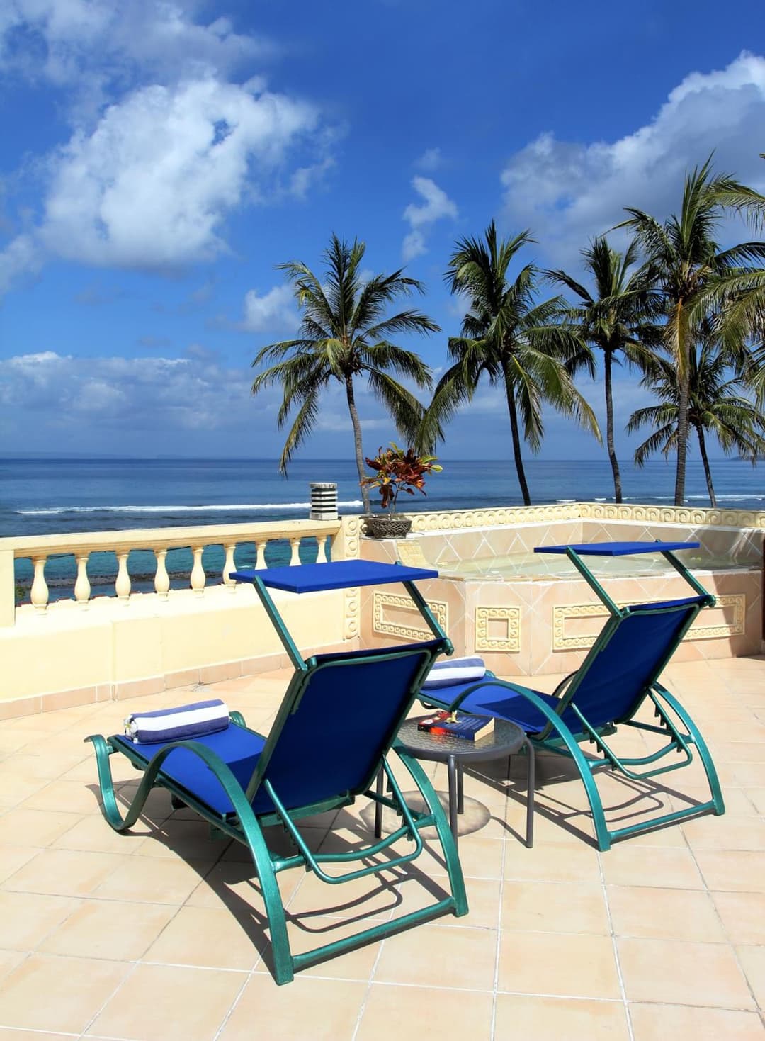 Bali Seascape Beach Club — photo 1 of 73