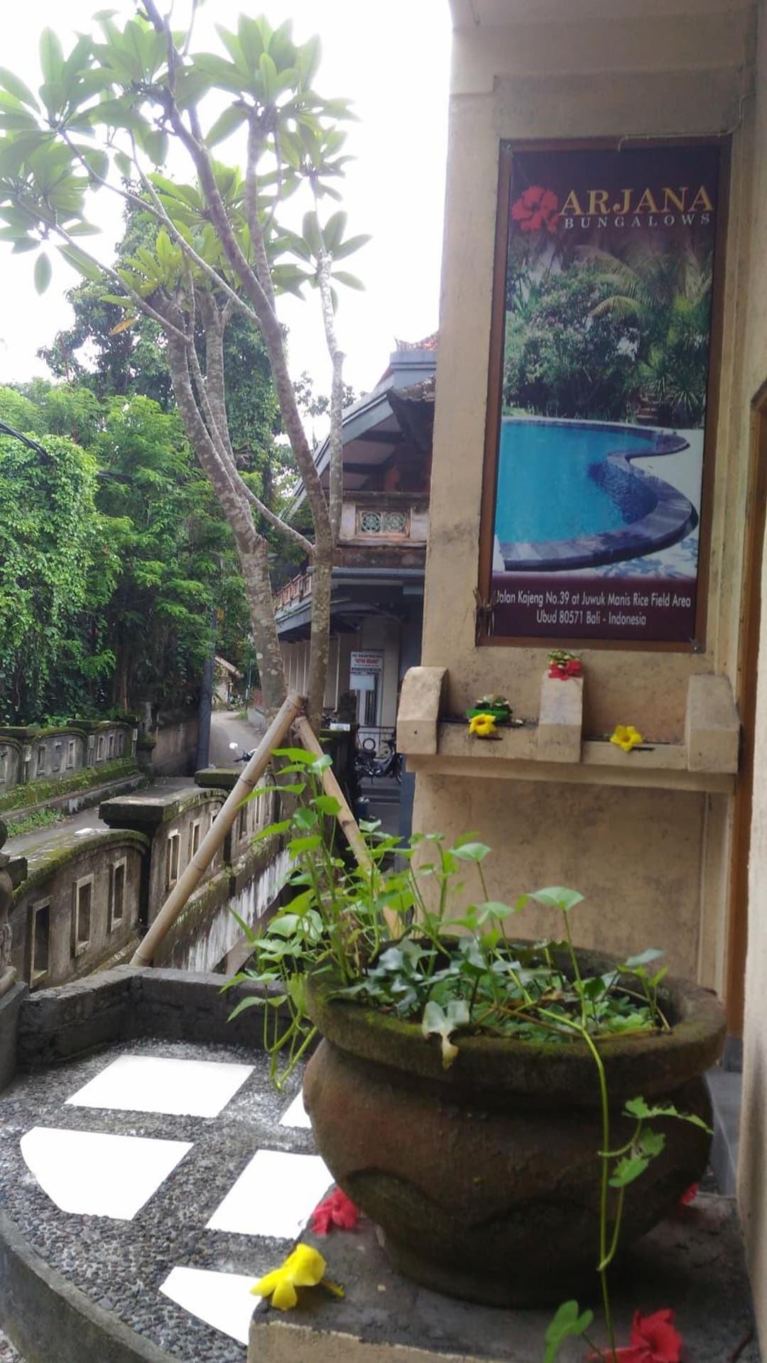 Arjana Bungalows 2 — photo 1 of 44