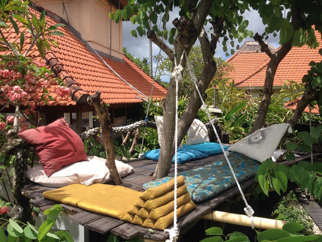 Villa Shantitara Bungalows — photo 1 of 58