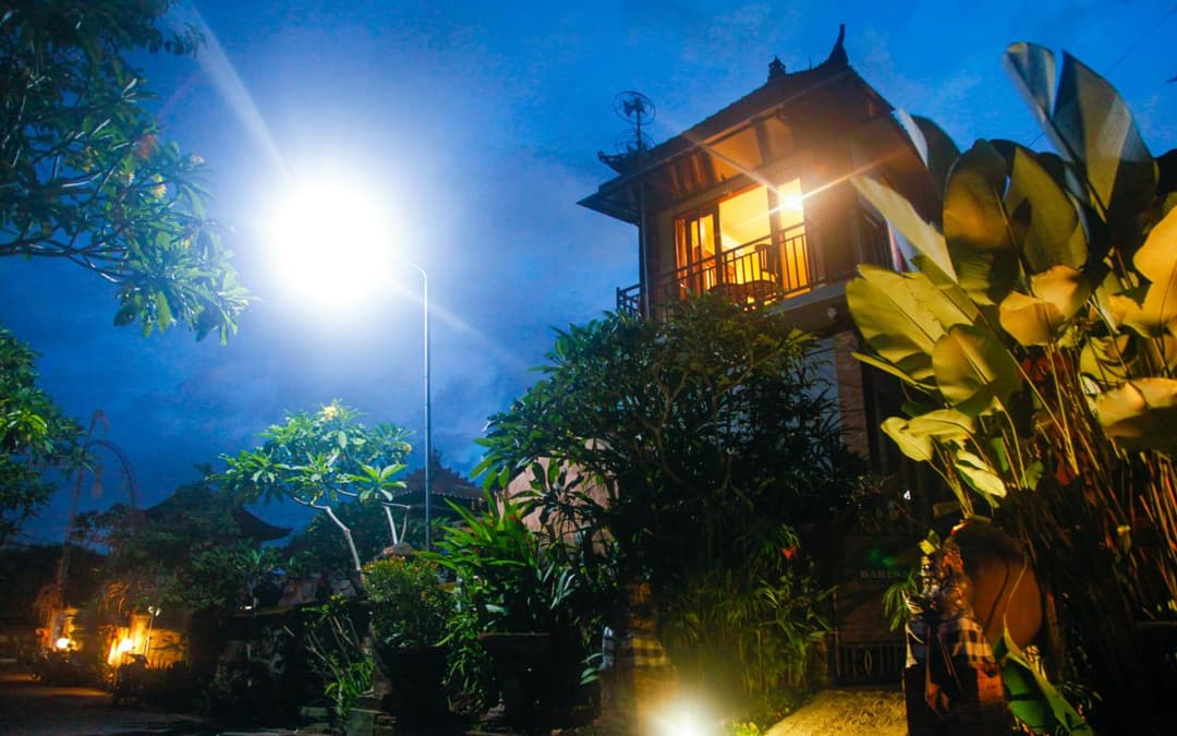 Baruna Guest House — photo 1 of 40