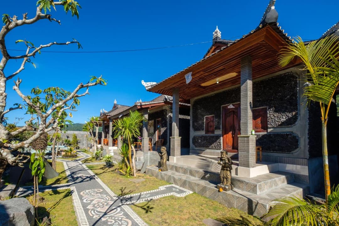 Latengaya Mount Batur View Bungalow — photo 1 of 89