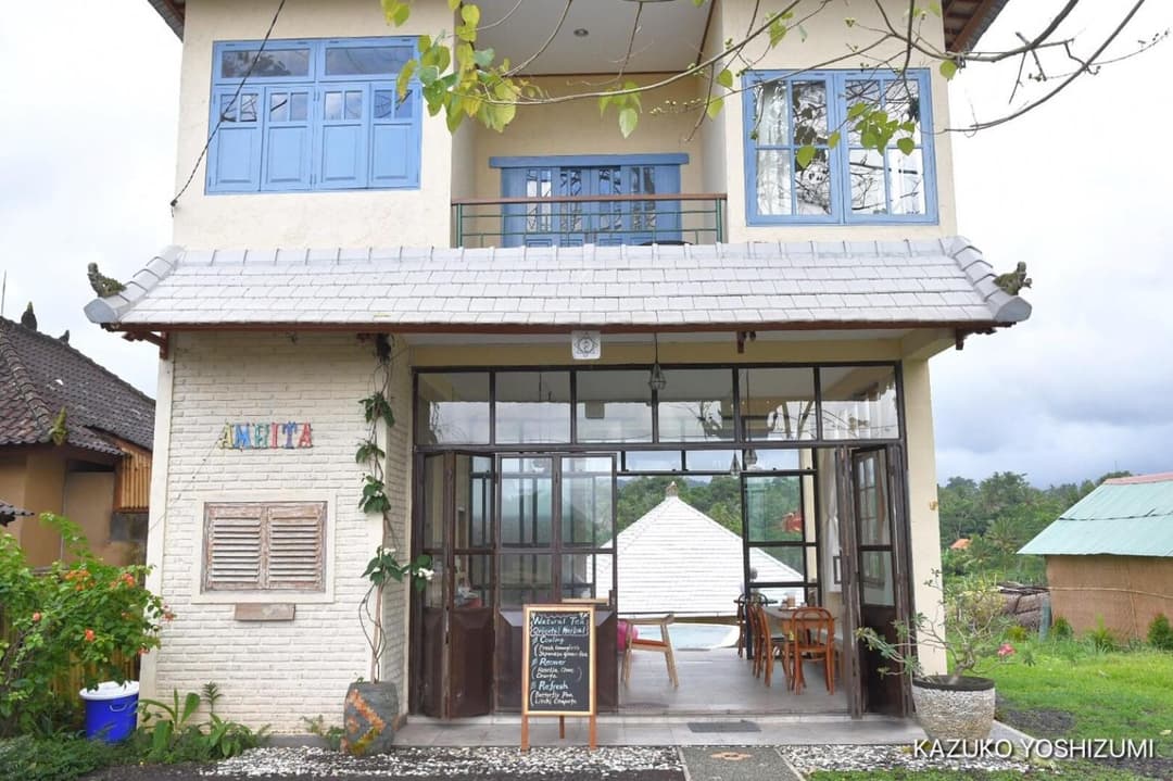 Amrita Villa Sidemen — photo 1 of 78