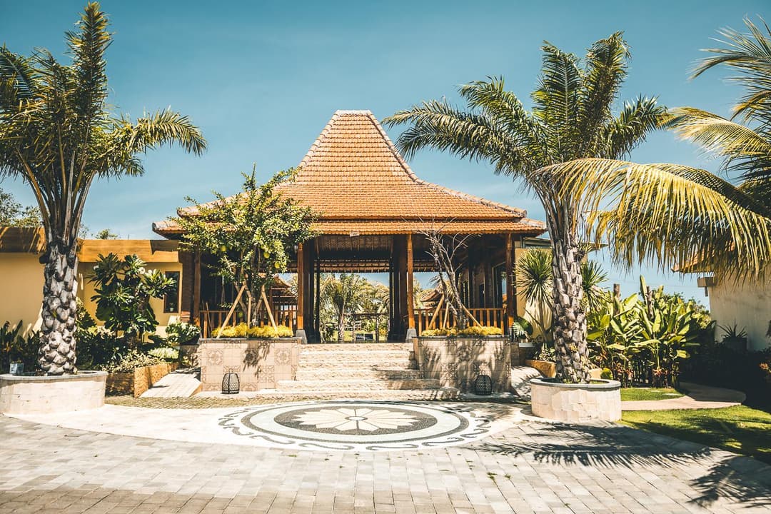 Ocho Bali Surf Camp — photo 1 of 49